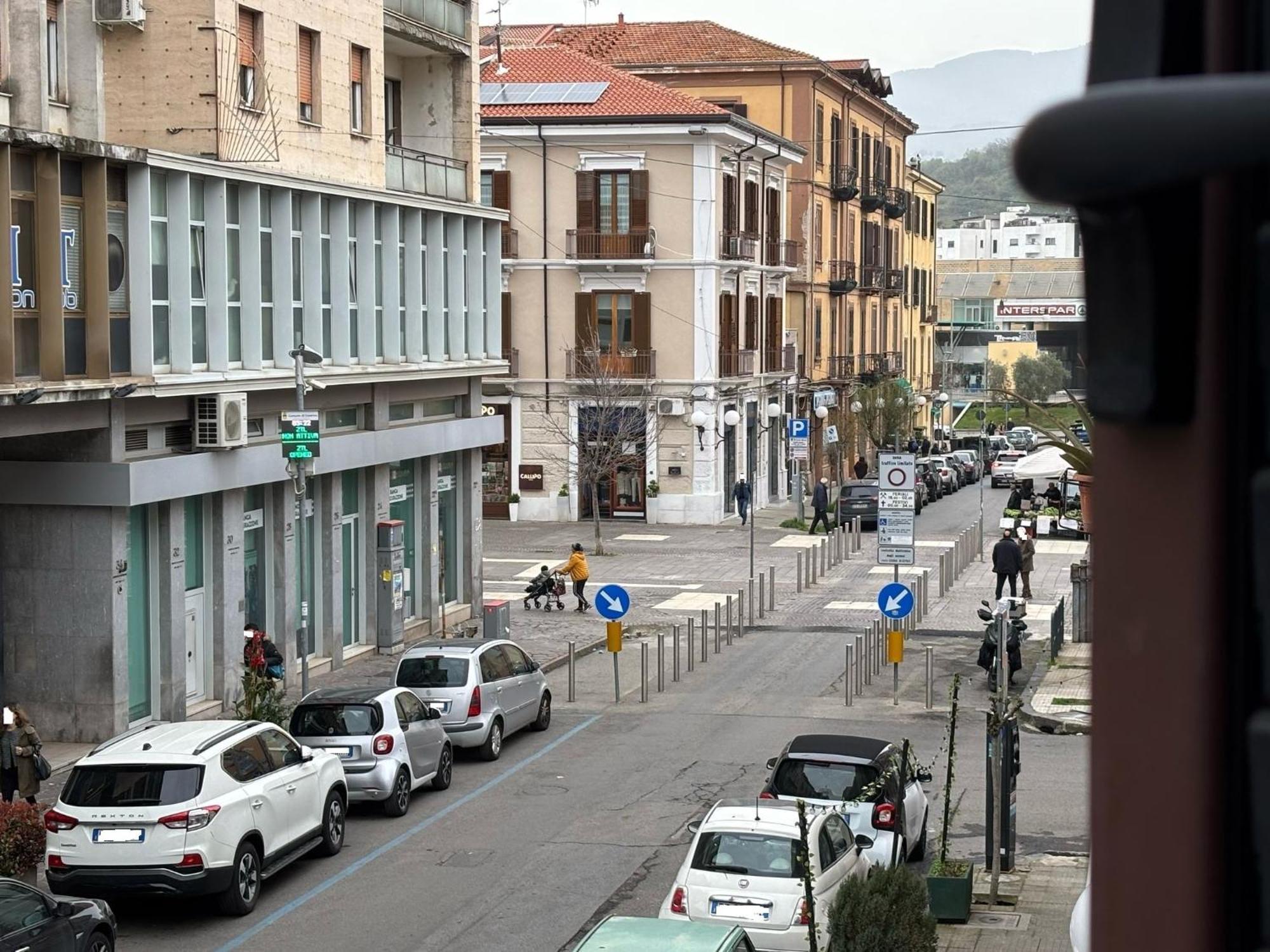 Cg Home City Centre Козенца Экстерьер фото